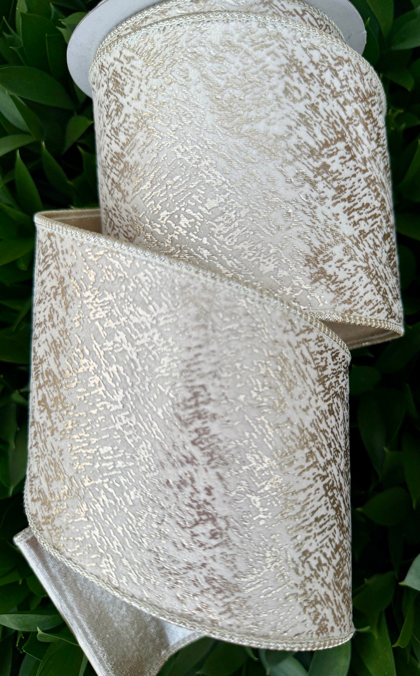 JME heavy wired ribbon. WHITE Velvet with Champagne Metallic Jacquard Print and Metallic Back