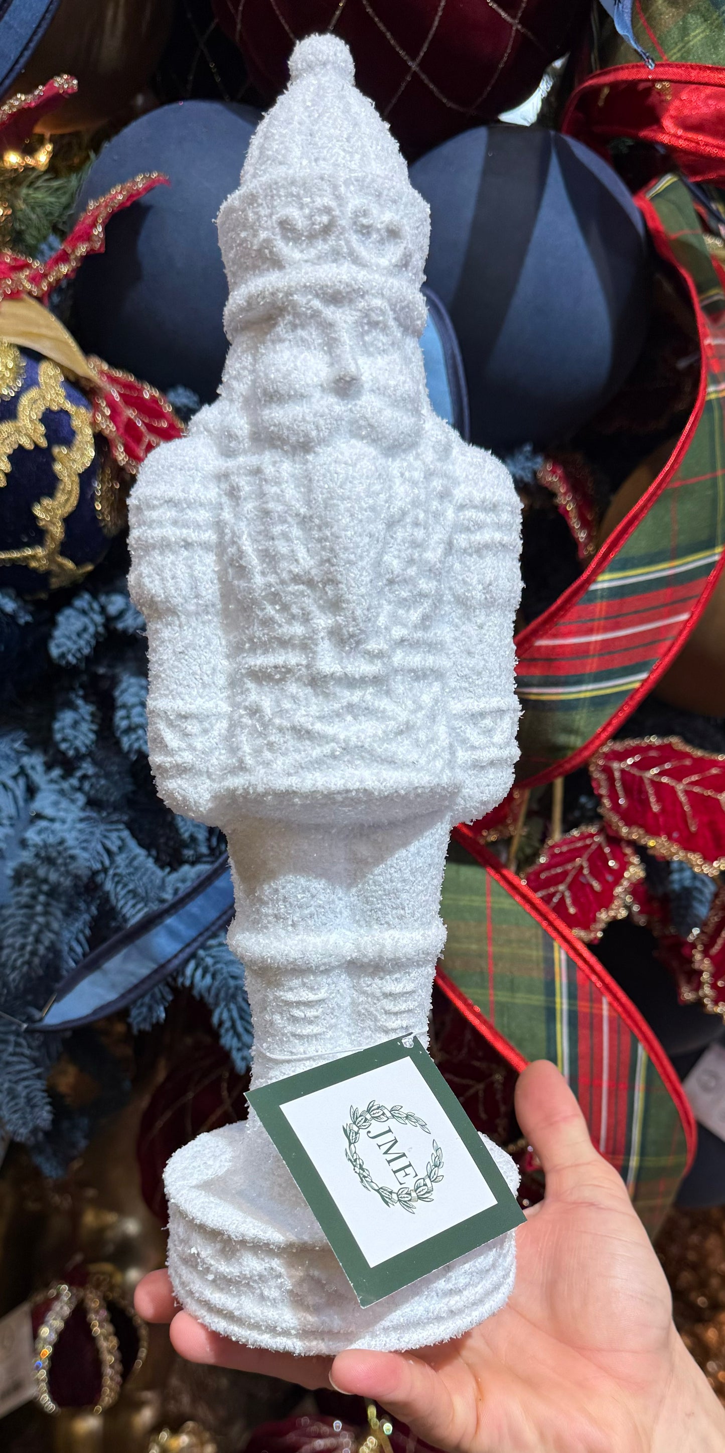 14" White Nutcracker