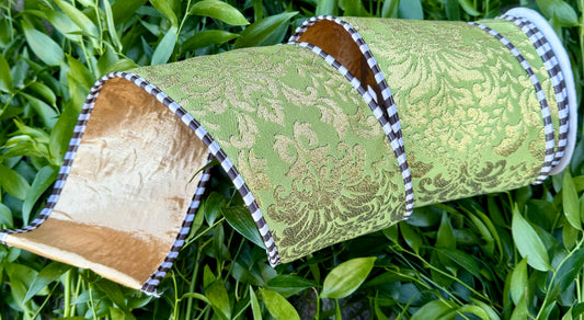 JME Heavy wired ribbon. GREEN WITH GOLD DAMASK PATTERN BACK WITH GOLD METALLIC BACKING AND PIPED WITH BLACK-AND-WHITE CHECKED. 4“ X 5 YARDS.