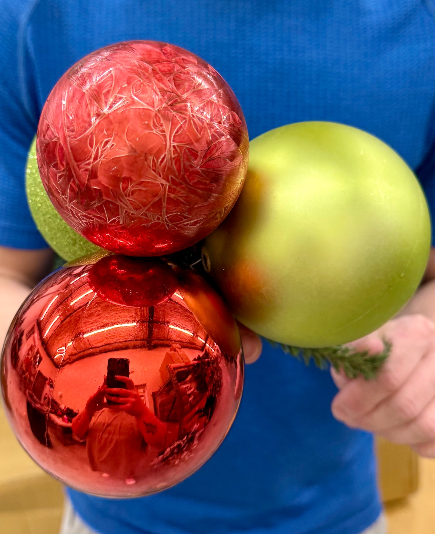 Red and lime pre wired cluster of ornaments