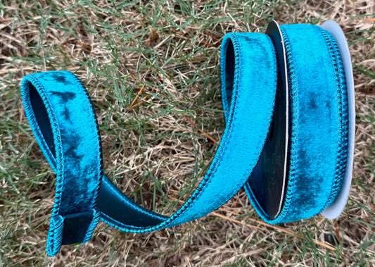 JME heavy wired ribbon. TURQUOISE velvet backed with metallic TURQUOISE dupion. 1“ x 10 yards