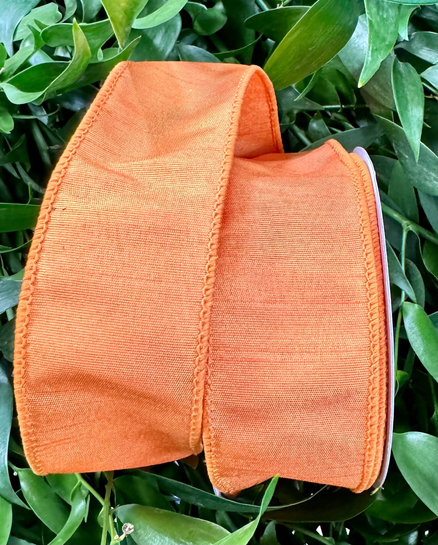 Orange wired ribbon. 1.5“ x 10 yards.￼