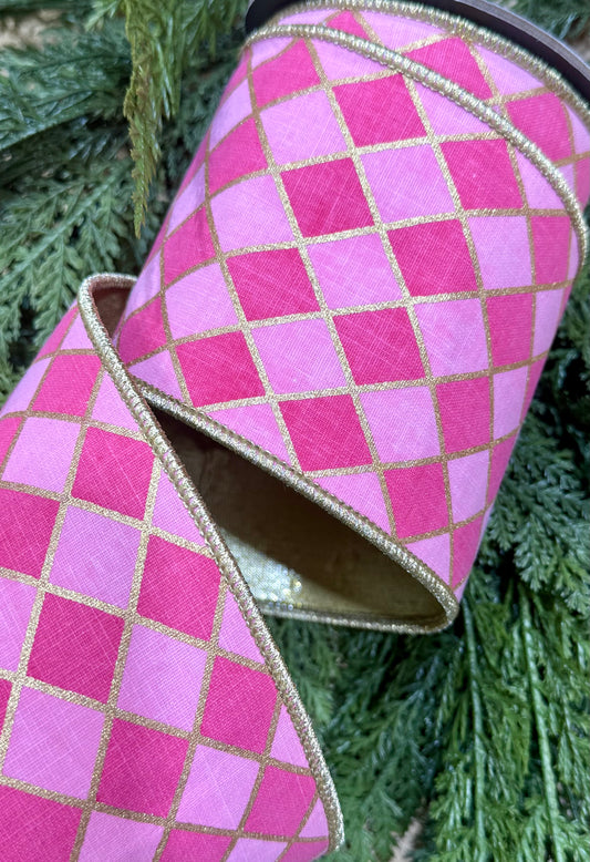 Diamond harlequin pink and dark pink with a gold backing. 5 yards x 4”
