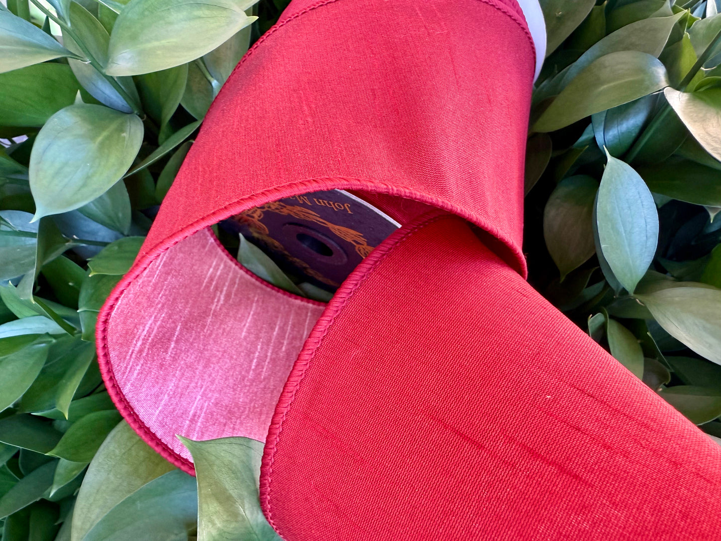 JME heavy wired ribbon. CURRANT/PINK Two-Tone Solid