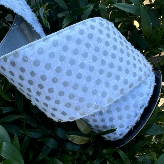 White Shag with Silver Polka Dots Wired Ribbon 4"x 10YDS