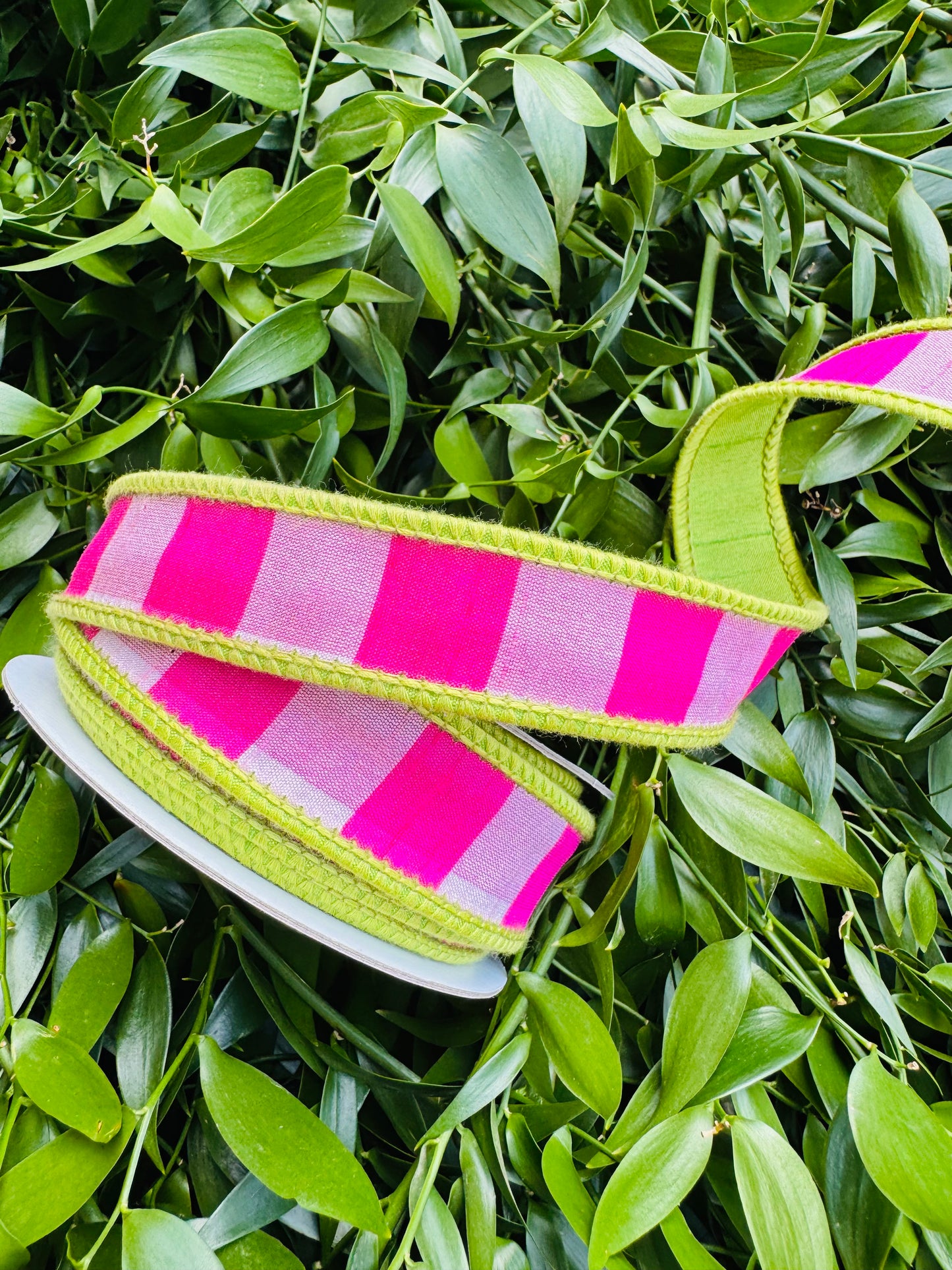 JME heavy wired ribbon. HOT PINK Check with Lime Dupion Trim and Back 1"x 10YDS