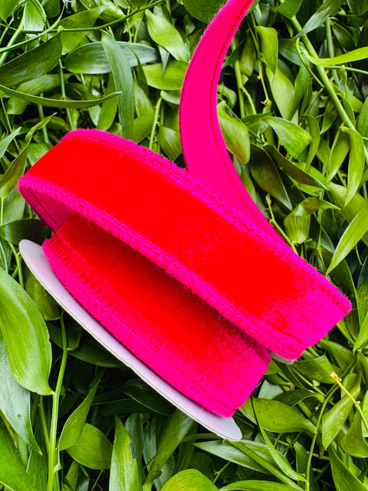 JME heavy wired ribbon. Hot Pink velvet with taffeta back 1" x 10 yards