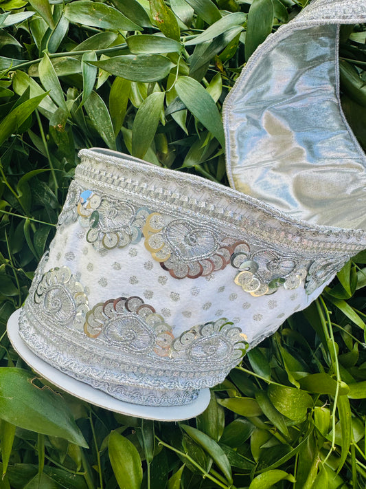 JME heavy wired ribbon double fused , White velvet with Sliver polka dots and Scallop Sequin Trim with Silver metallic back 4"x 5yds